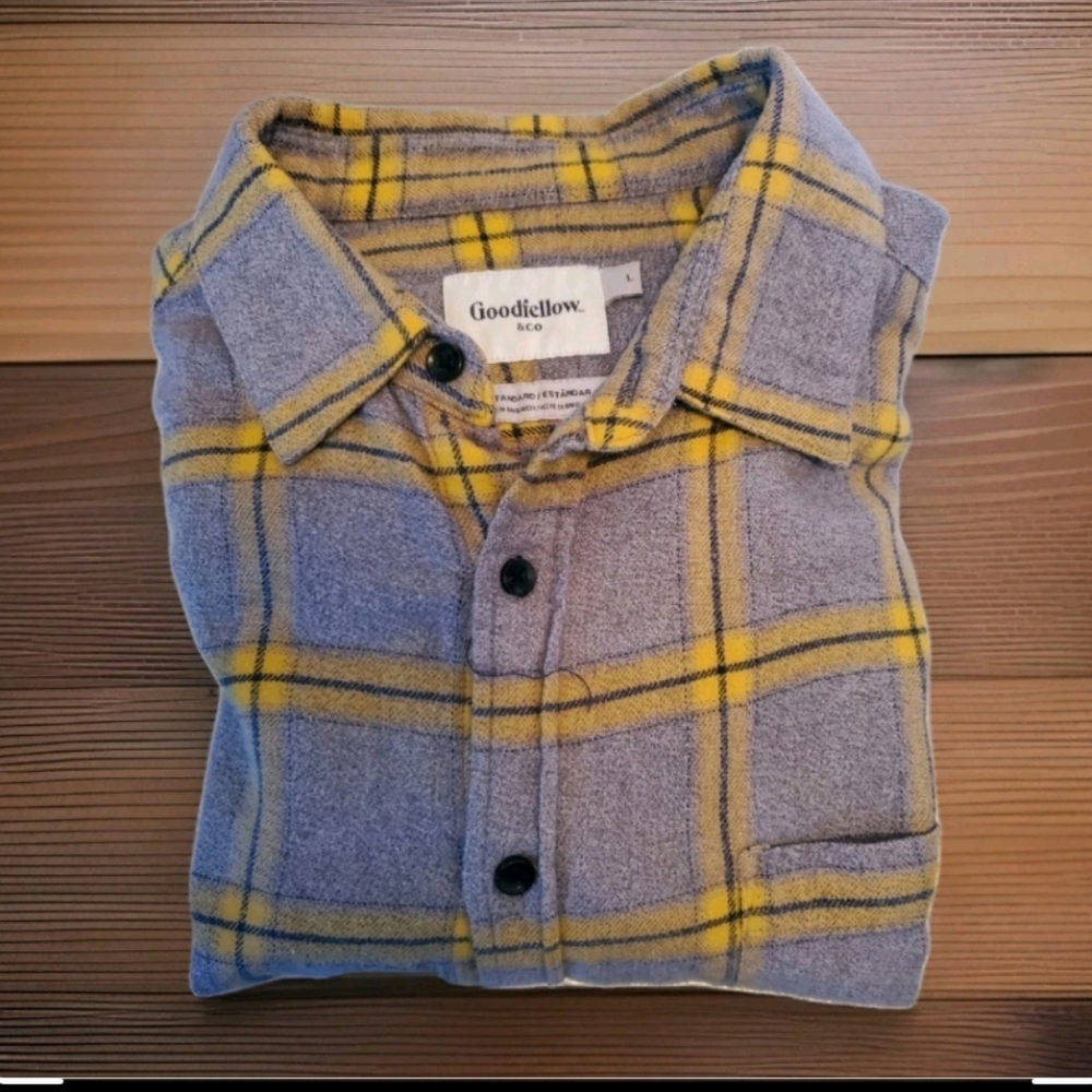 Good Fellow Plaid Flannel Mens Button Up Large. Super Soft.